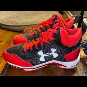 Boys Under Armour cleats